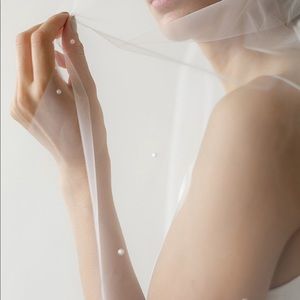 Pearl veil